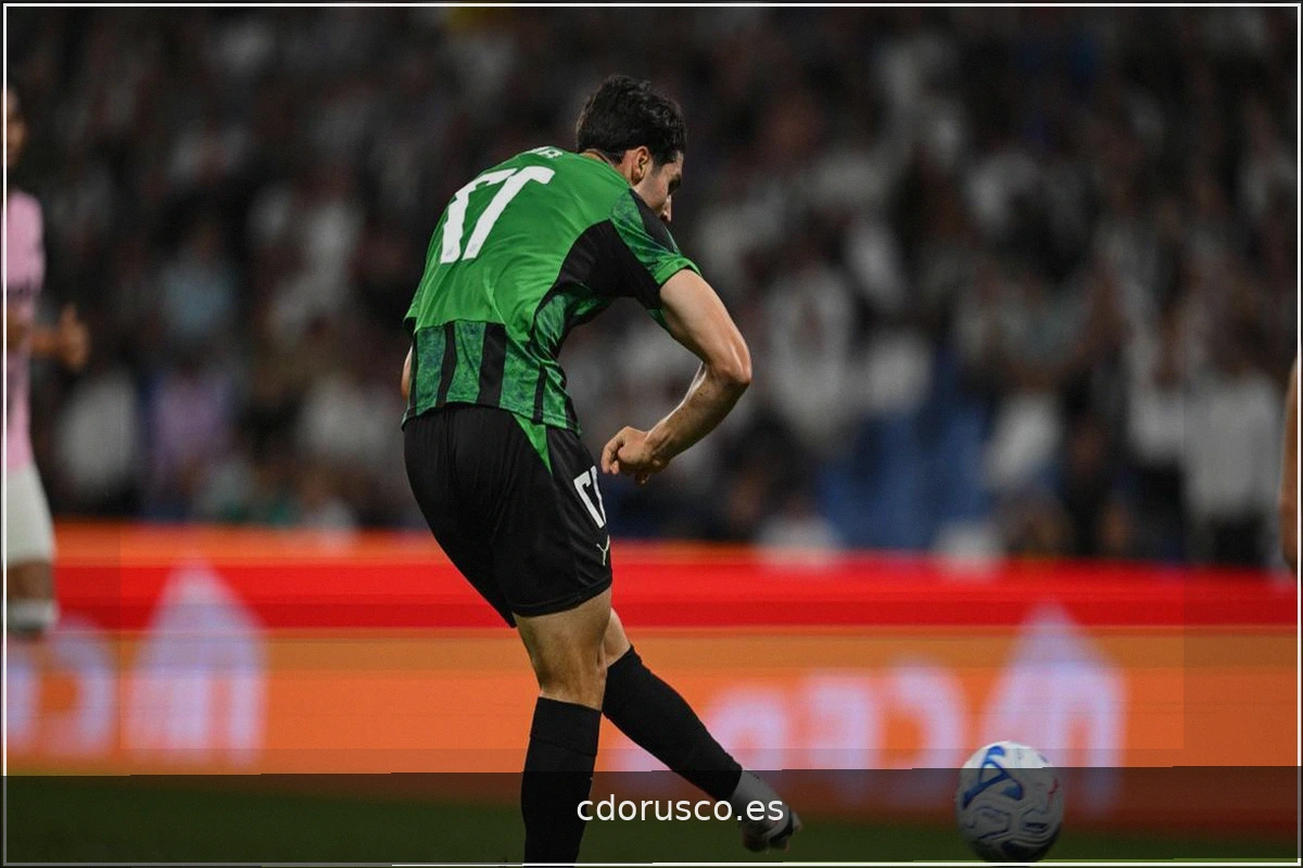 Adzic marca el 3-2, castigando a la Juventus